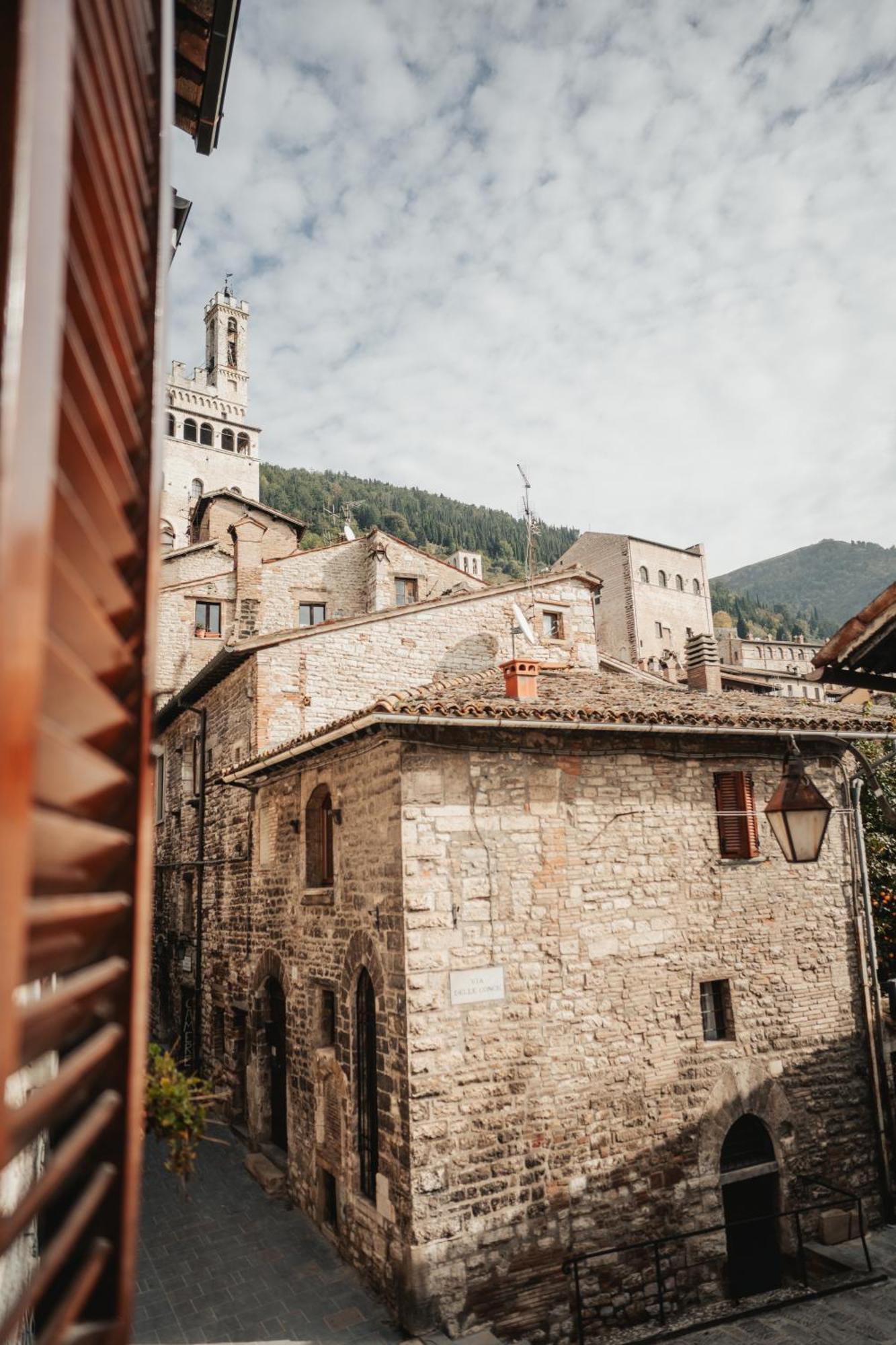 Locanda Del Duca Губбио Экстерьер фото